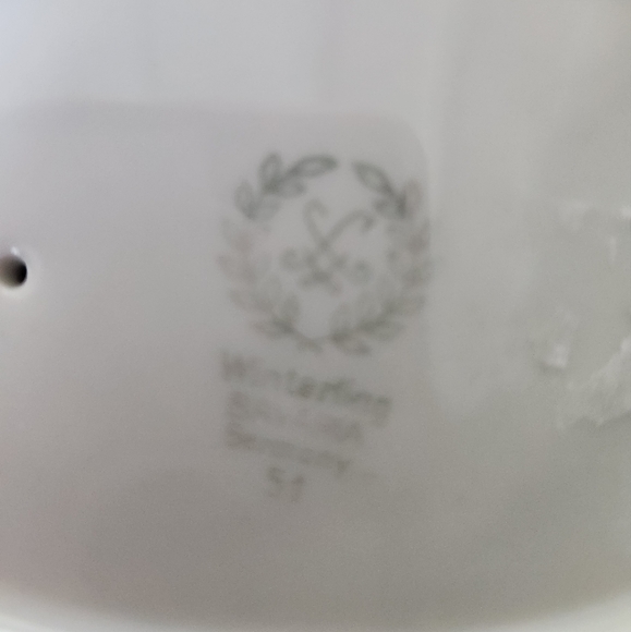 Vintage WINTERLING Orchid Gravy Boat Attached Underplate Pink Gray Floral - Picture 2 of 7